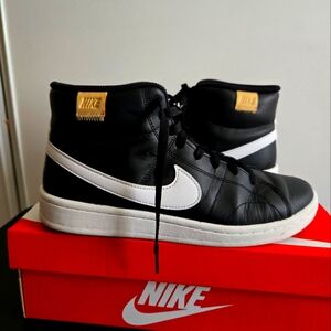 Mens Nike Court Royale 2 Mid